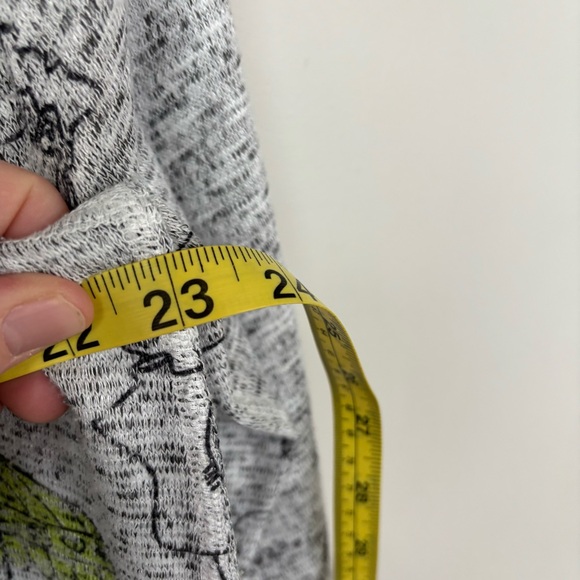 Inoah French Bulldog Eiffel Tower Top Size L - Picture 7 of 8